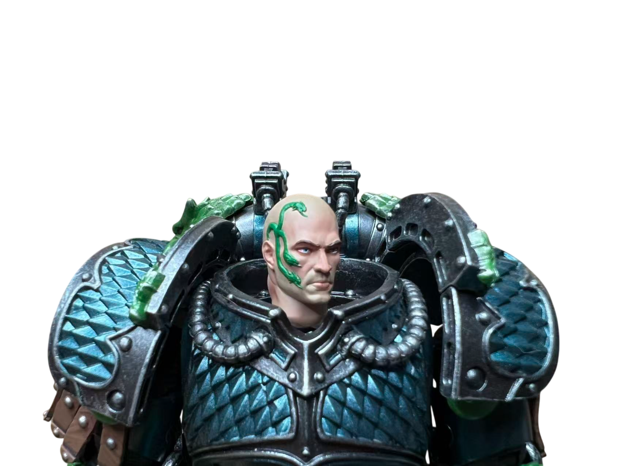 Warhammer 40K Alpha Legion Hydra Alpharius Head Sculpt | Hand-Painted Custom | for JOYTOY 1/18 & McFarlane 7‘" | Devcon’s Studio